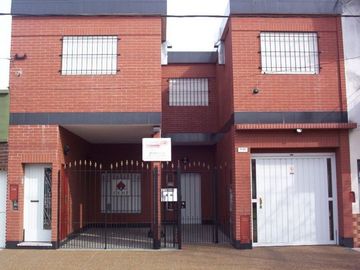 PH - Villa Adelina - casa . 7 ambientes- venta