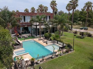 Casa en Puerto Roldan