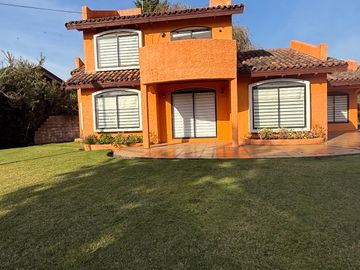 CASA EN ARRIENDO AMOBLADA PINGUERAL