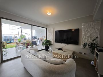 Arriendo de Casa en Condominio de sector Costa Laguna