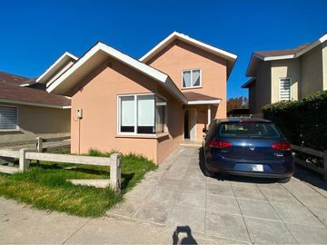 Casa en Arriendo Condominio, Estancia Liray Colina