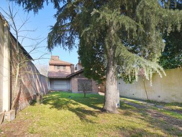 CASA QUINTA 5 AMBIENTES VENTA EL TALAR CON PARQUE