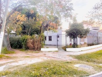 LOTES EN VENTA EN GUERNICA FRENTE A ESTACIÓN