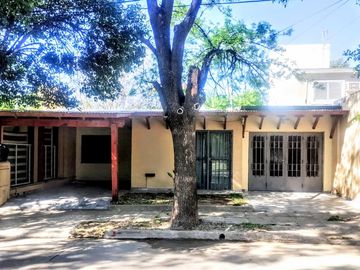 Casa en Venta en Inaudi, 3 dormitorios, Con Escritura.