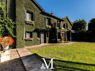 Venta Casa ,Martinez.Barranca al Rio.Residencia...