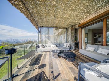 Espectacular Casa Amoblada Cerro San Luis, Vista Club de...