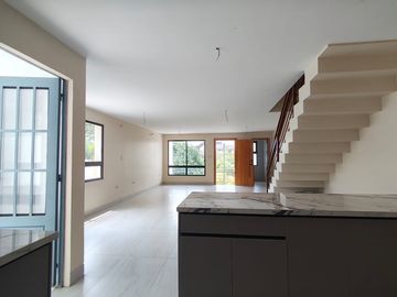 Casa en Venta, Ciudadela Las Cumbres, IriR