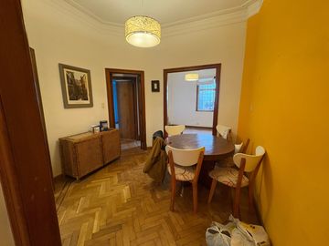VENTA DEPARTAMENTO 3 AMBIENTES.  CONSTITUCION