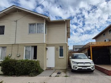 HERMOSA CASA EN CONDOMINIO SAN BERNARDO