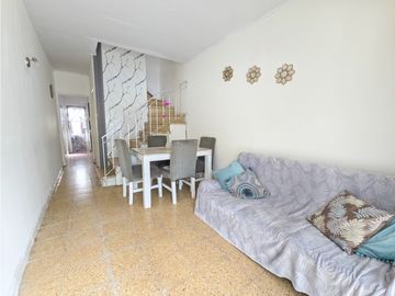 Dúplex 3 amb. con patio al frente - Apto crédito -...
