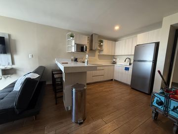 Departamento en VENTA amueblado de 2 rec en zona centro...