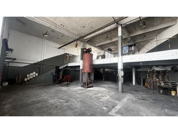 Alquiler de Fabrica o Deposito con Maquinaria Para...
