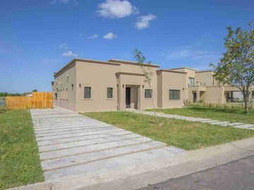 ALQUILER CASA LAGUNA BARRIO PRIVADO SAN SEBASTIAN