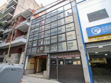 ALQUILER EDIFICIO COMERCIAL CON COCHERA BALVANERA