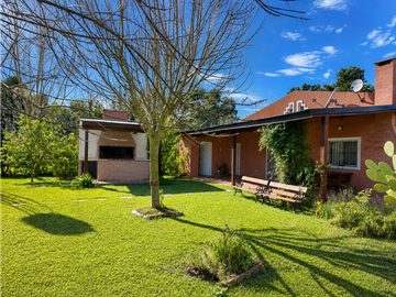 Altos de Robles, Exaltación de La Cruz casa en venta