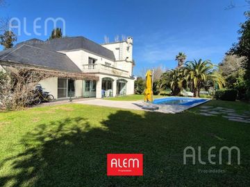 Casa en Venta en El Ombu