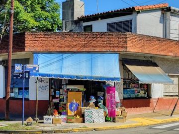 VENTA CASA ITUZAINGO LOCAL COMERCIAL