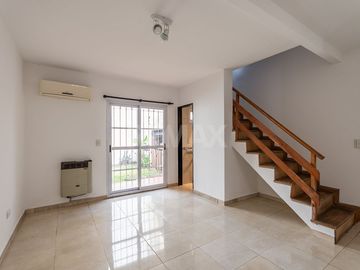 VENTA PH TRIPLEX 4 AMB CON COCHERA FLORIDA OESTE