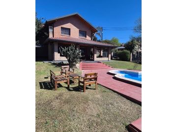 VENTA CASA 4 DORMITORIOS SOLARES DE LAS ENSENADAS CARLOS PAZ