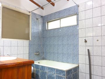 ARRIENDO CASA EN MACHALI 4 DORMITORIOS 2 BAÑOS