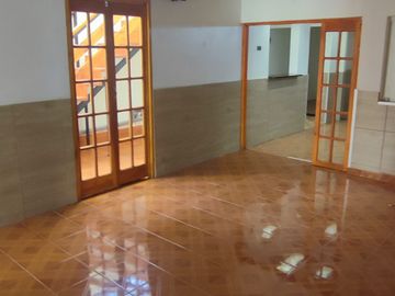 OPORTUNIDAD DE VENTA , CASA SECTOR CENTRO NORTE