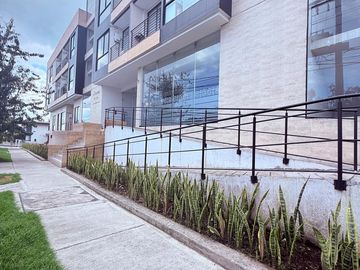 Apartaestudio en venta de 1 hab. en Niza Norte, Bogotá