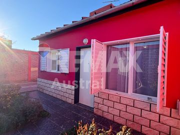 CASA 2 DORMITORIOS KM 8 APTA CRÉDITO HIPOTECARIO