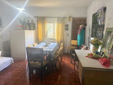CASA EN VENTA 4 AMBIENTES GENERAL RODRIGUEZ 10X30