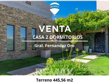 VENTA CASA 2 DORMITORIOS FERNANDEZ ORO