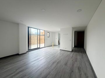 Apartamento en venta de 2 hab. en Quinta Paredes, Bogotá