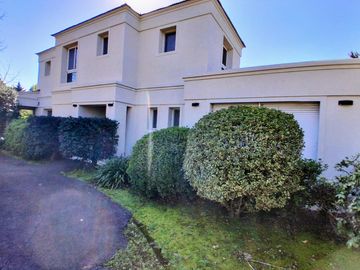 Casa en venta en Los Álamos Club De Campo Barrio Cerrado