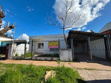 Casa en alquiler en Paso del Rey Norte