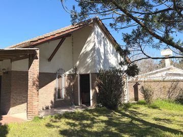 VENTA - Casa de 2 dormitorios en Funes