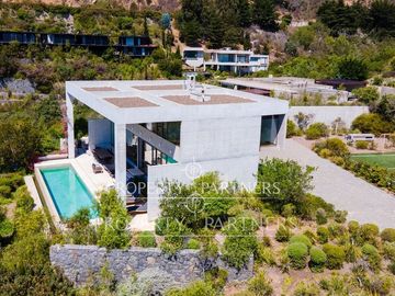 Arriendo AÑO CORRIDO Punta Pite- Zapallar
