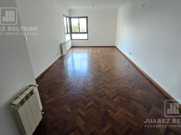 Depto de 1 dormitorio + cochera en Casonas del Sur