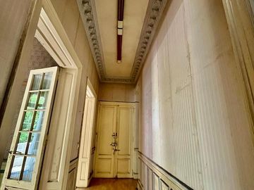 Venta Semi piso 6 amb muy amplio, balcon al frente Ideal...