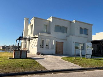 Casa en Santa Ana