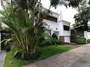Exclusiva Residencia En Country Club San Isidro | 556.80 M²