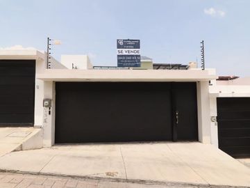 CASA EN VENTA EN MORELIA, FRACC. MIRASOLES