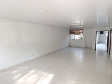 CASA EN VENTA GENERANDO RENTA PRADOS DEL NORTE
