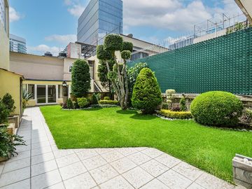 VENTA CASA EN GUADALUPE INN