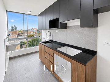 Flat en venta con vista externa y excelente iluminación