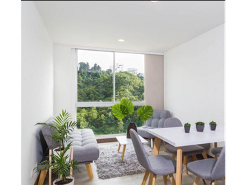 ARRIENDA APARTAMENTO AMOBLADO EN LA AVENIDA KEVIN NGEL