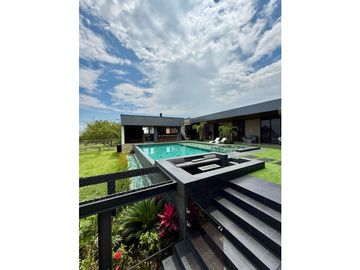 Finca de lujo en venta en parcelación - Santa Elena El...