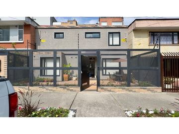 Casa en Venta Comercial Rentas Cortas, Quinta Paredes