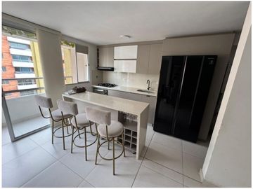 VENTA APARTAMENTO LOMA DE LOS BERNAL RANGO 7 10127188