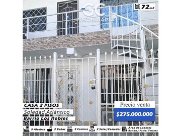 Se vende casa 2 pisos barrio los robles