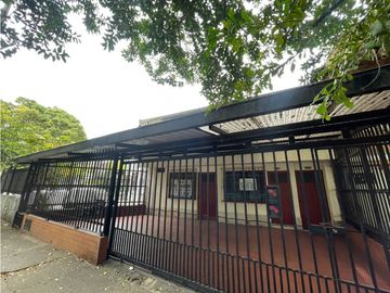 SE VENDE AMPLIA CASA MULTIFAMILIAR EN NUEVA TEQUENDAMA...