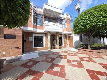VENTA DE CASA USO MULTIPLE BARRIO LAS FERIAS  EN ...
