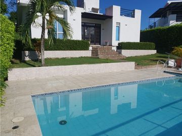 VENDO CASA CAMPESTRE EN CONJUNTO - RICAURTE - OPORTUNIDAD